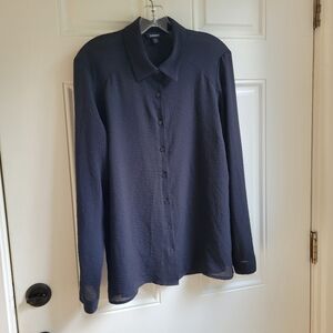 Express Textured Long Sleeve Button-Up Shirt, L, Black, EUC